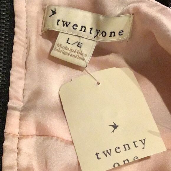 Twenty One 2000's Black Lace Romantic Ruffle Bustier Camisole Retro Tank Blouse - Picture 15 of 16